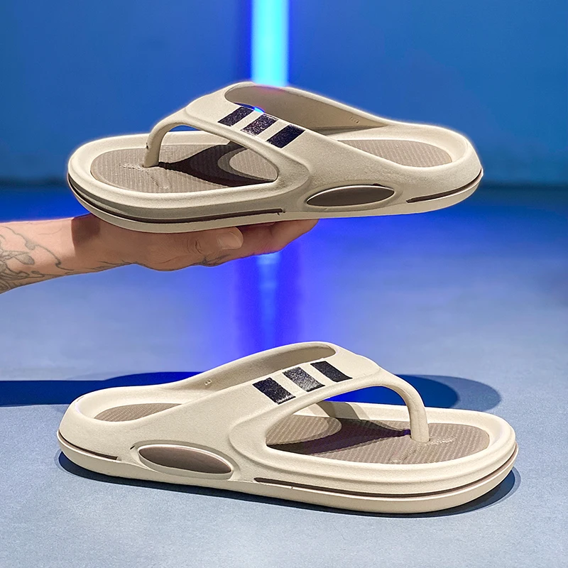 

2025Summer New Anti-Slip Odor-Resistant Refreshing Comfortable Casual High-Quality Men's Flip-Flops Beach Sandals