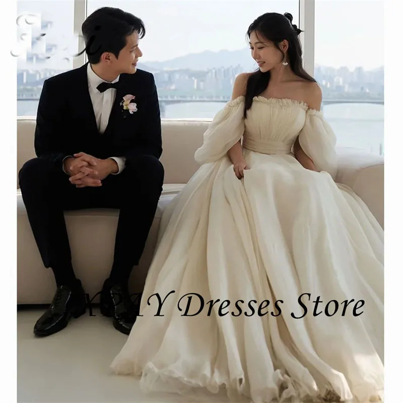 

XPAY Simple Korea A Line Wedding Dresses Vintage Off Shoulder Photos Shoot Dresses Customized Bride Reception Party Gown