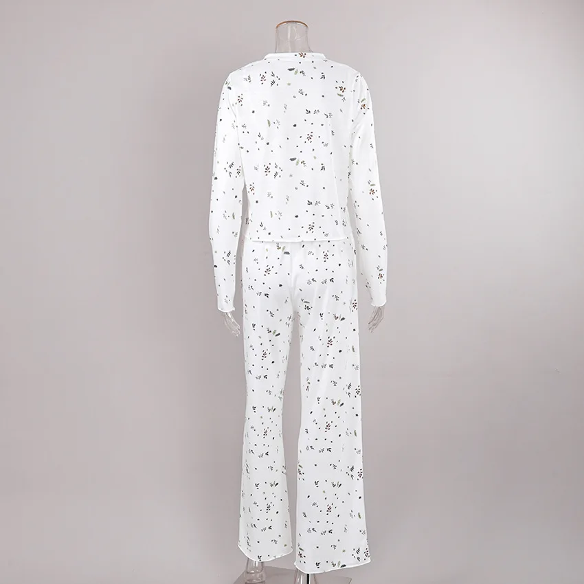2026 New Women's Jacquard Knitted 3 Piece Loungewear Set Long Sleeved Pajamas Suspender Trousers Autumn Winter Europe America