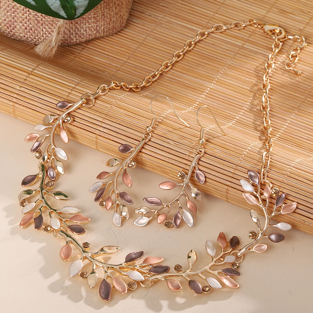 Fashion Drip Oil Leaf Necklace and Earrings Set for Women Accessories Trendy Gold Color Jewelry Sets Vacation Party Prom Gift