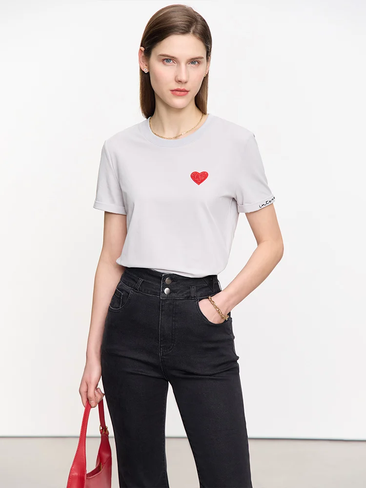 AMII Minimalism 2023 Summer Versatile Office Lady Casual Tees Contrasting Colors Heart Bead Short Sleeves Female Tops 12322090