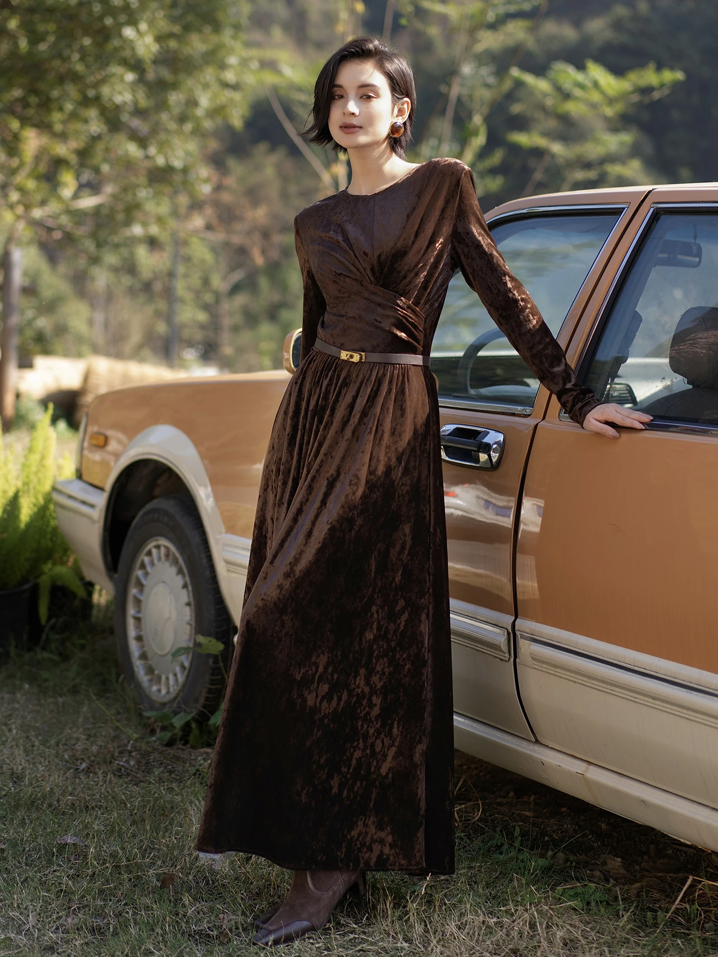 

Thick Velvet Long Sleeve Dress Women's Inner Wear Casual Style mid Waist Cotton Blend Polyester Fiber Spandex A-Line Skirt