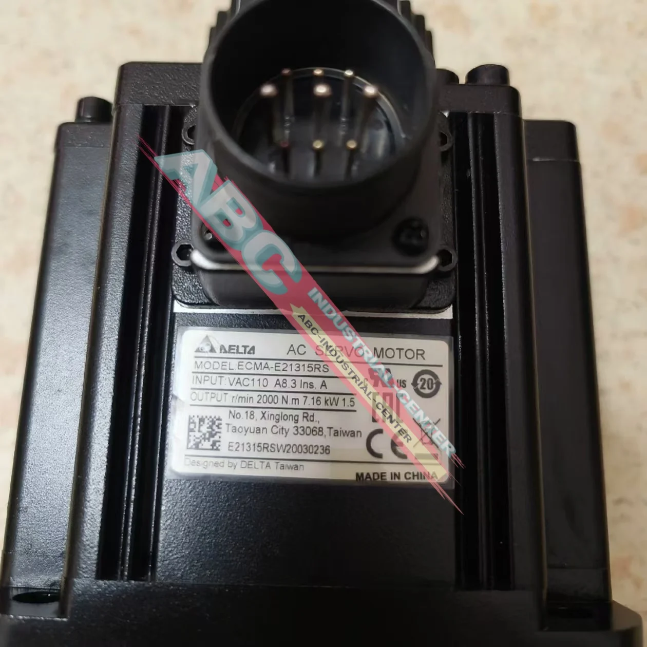 Servo Motor  brand new   ECMA-E21315RS  ECMA-E21315SS