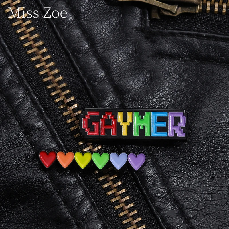 

Gaymer Rainbow Color Matching Enamel Pin Cartoon Pixel Kitten LGBT Brooches Lapel Badge Jewelry Gifts For Gay Friends