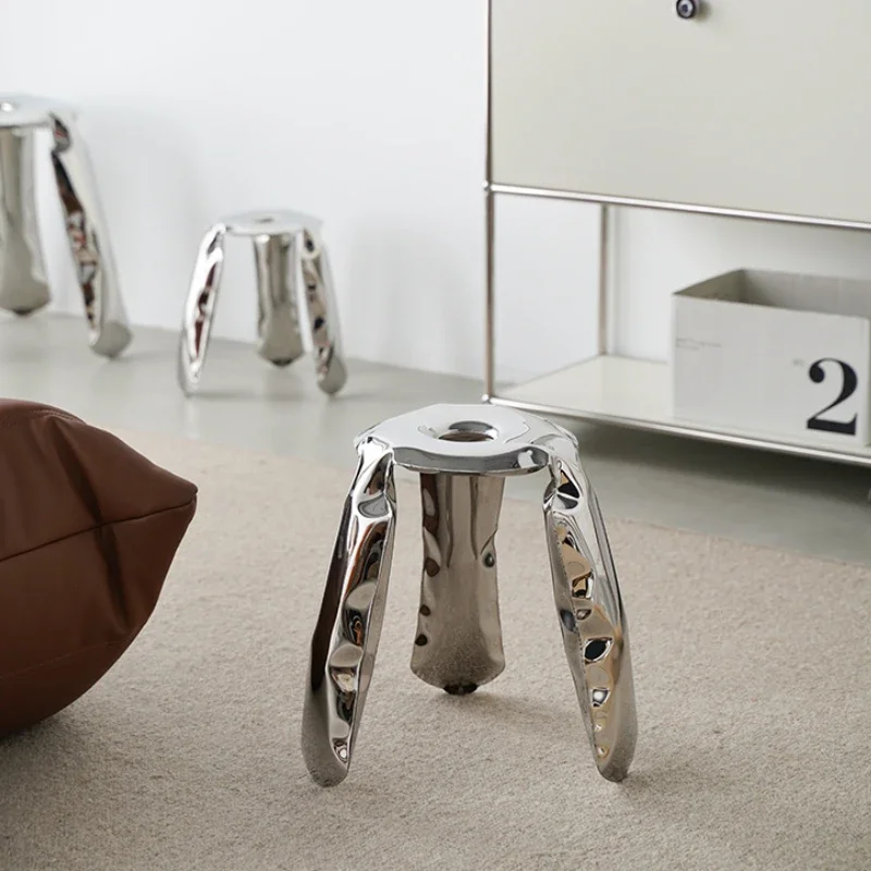 //Living Room Modern Footrest Interior Round Luxury Art Stainless Steel Balloon Stool Metal Three-legged Design Low Stool Ottoma