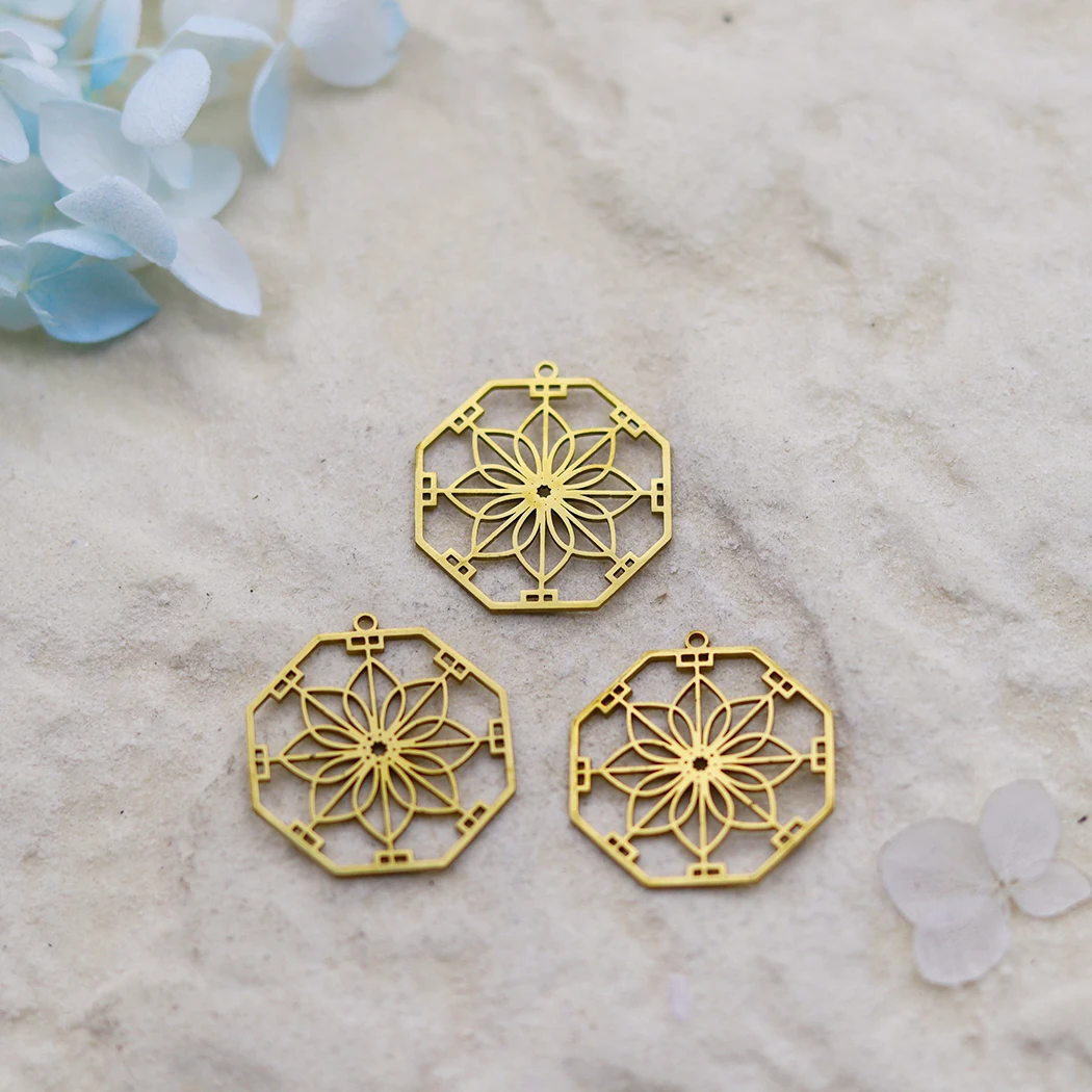 3-Piece Stainless Steel Vintage Flowers Octagonal Floral Pendants - Accessories for DIY Jewelry Bracelet, Necklace Making
