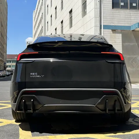 테슬라 2025 신형 모델 Y 주니퍼 리어 범퍼 디퓨저 립 리어 디퓨저 샤크 핀 디자인 PP 소재 액세서리 패턴