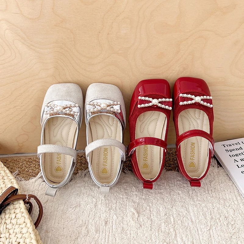 

Кожаные туфли с ремешком на щиколотке для девочек, новинка 2023 года, осенние туфли принцессы для малышей с бантом, мягкая подошва, блестящие детские школьные танцевальные туфли на плоской подошве