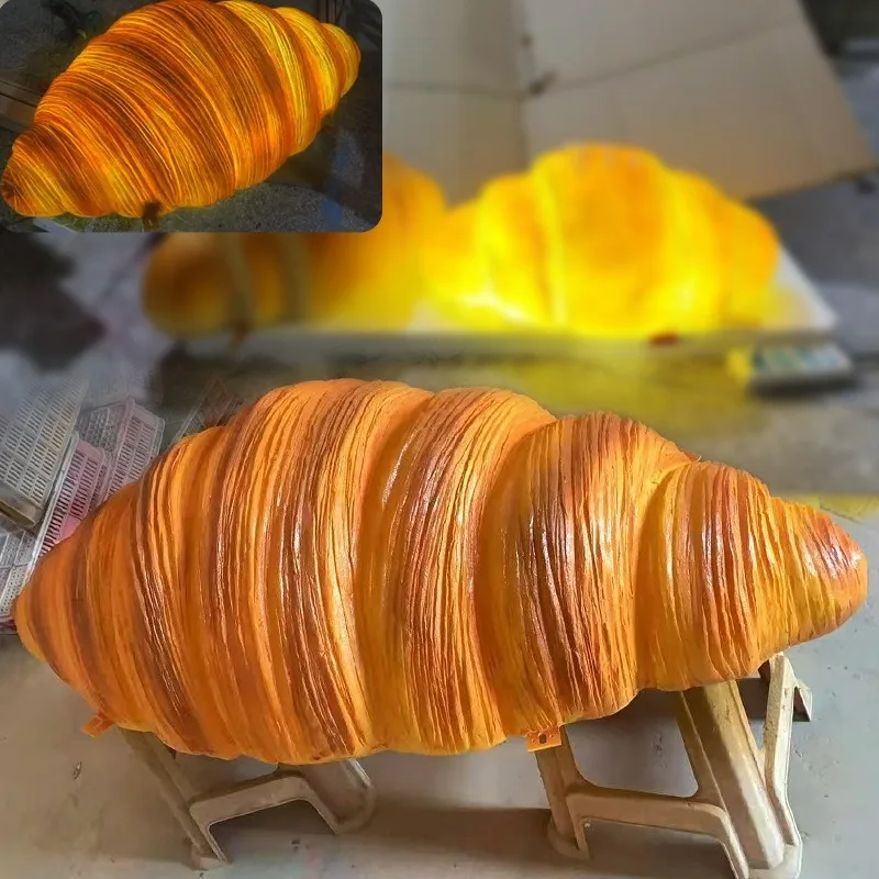 Giant Simulated Bread Wall-mounted Sculpture Luminous Croissant Door Head Wall-mounted Ornament Large Croissant Clock in Decorat