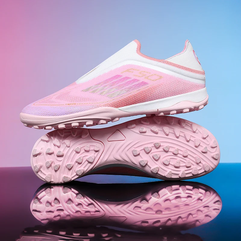 

New Men Football Boots Long Spikes Ultralight Match Breathable Indoor Sneakers Soccer Shoes Cleats TF Training Drop Shipping