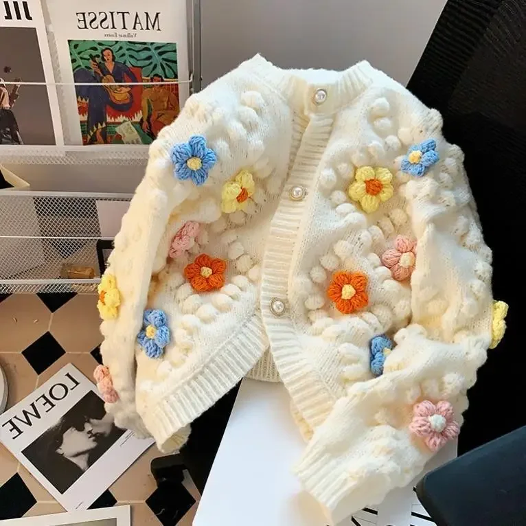 Kawaii Sweater 3D Flower Embroidery Knitted Cardigan Women Long Sleeves Single Braested Contrast Color Sweater 2024 Autumn