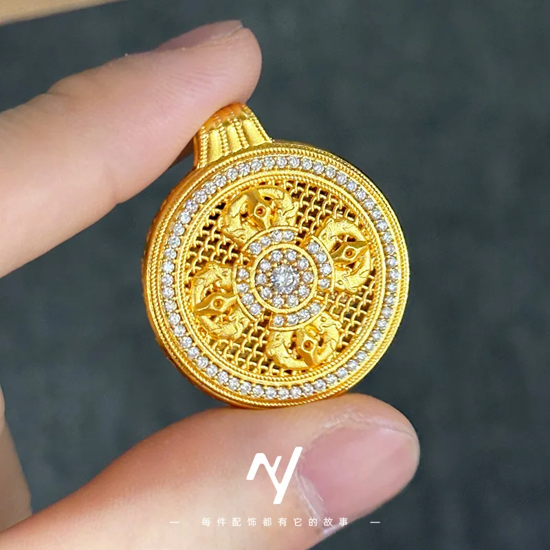

9999 real glod Wholesale of Dorje Vajra Full diamond Compass pendant, new Chinese-style hollowed-out sweater chain lash necklace