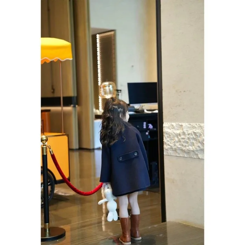 الخريف والشتاء الفتيات معطف النسخة الكورية الجديدة سترة الأطفال الصوفية معطف دافئ معطف أطفال V90-130CM