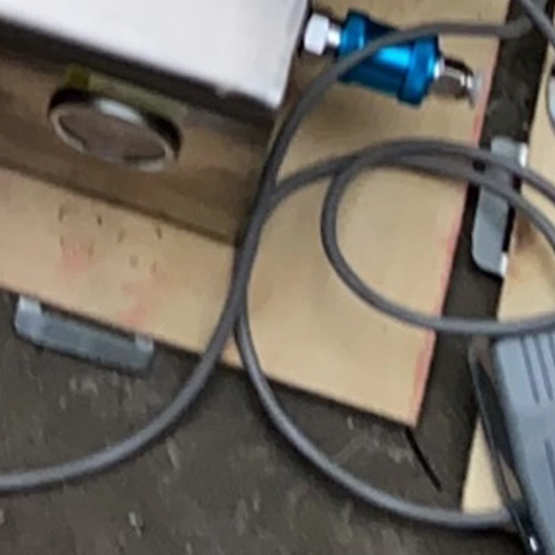 

110V 220V Liquid Juice Oil Drinking Filling Machine Semi Automatic Pneumatic Piston Filler Machine