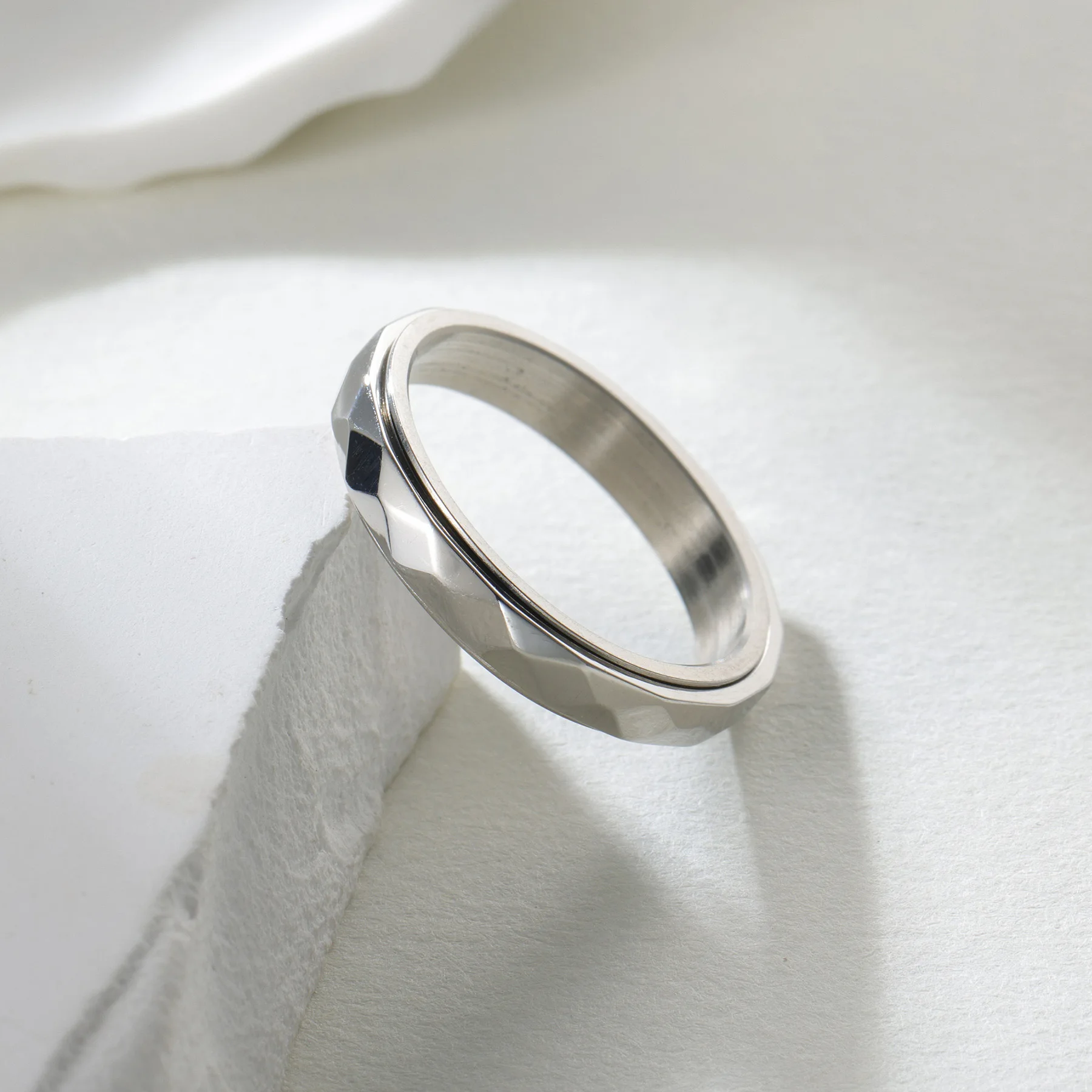 جديد Faionable التيتانيوم الصلب الماس قطع الدائري 4 مللي متر واسعة الدورية Str الإغاثة الفرقة ex Sli Faion مجوهرات Accory #2