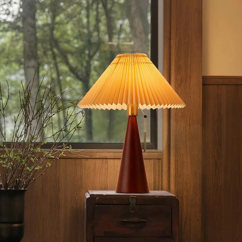 Wooden desk lamp with interior fabric lampshade Reading desk lamp novel