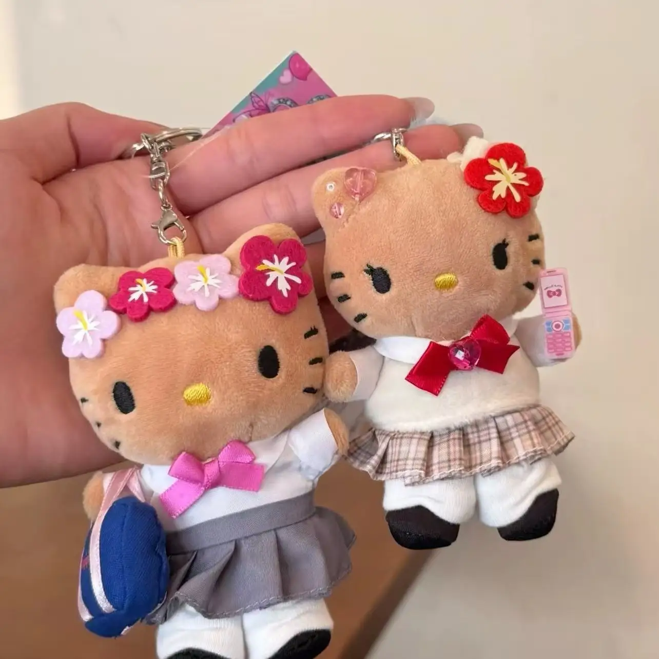 الكرتون JK موحدة مرحبا كيتي Y2K غال الجلد الأسود الوردي ليوبارد أفخم دمية ظهره المفاتيح سانريو محشوة KT القط اللعب قلادة