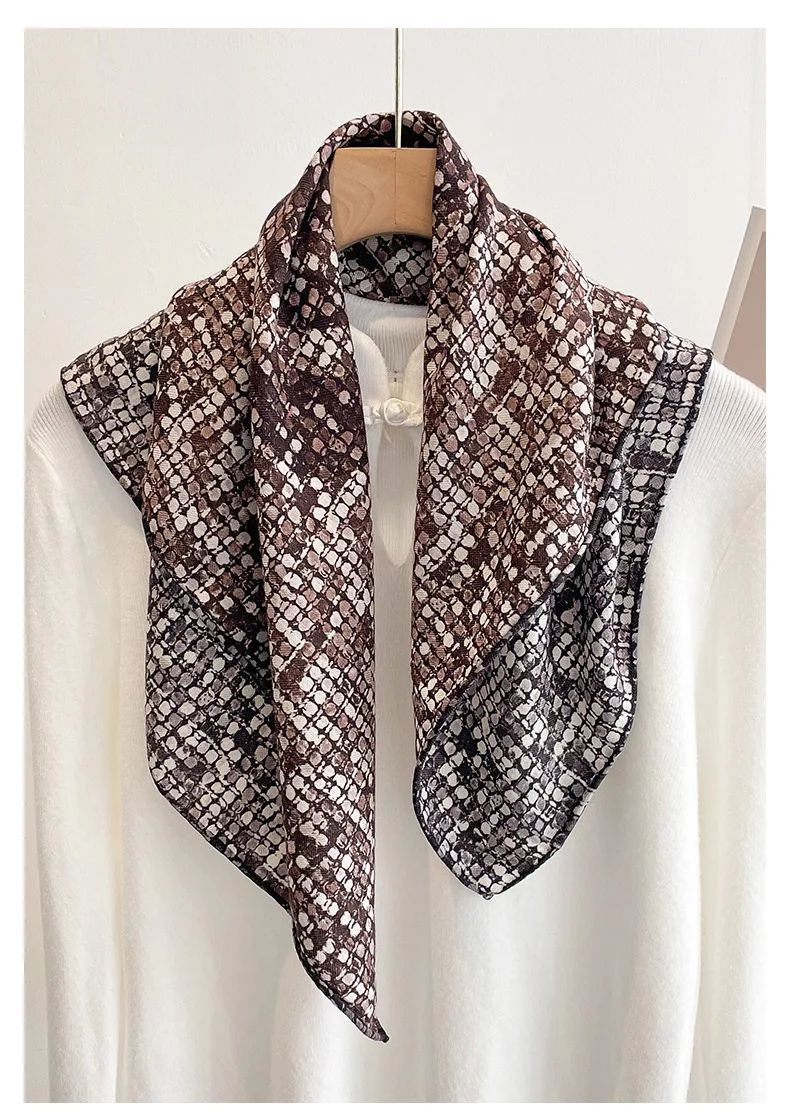 70% Wool 30% Silk Scarves for Women Spring Vintage Coffee Plaid Square Scarf Ladies Muffler Neck Warmer Men Accessories