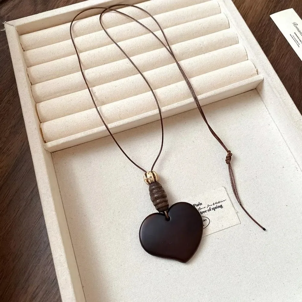 Hollow Heart Wooden Sweater Chain Adjustable Rope Irregular Shape Geometric Pendant Necklace Retro Beads