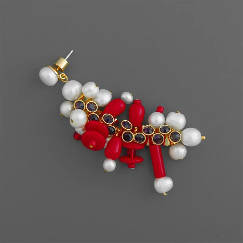 

Vintage Berry Freshwater Pearl Tassel Earring for Women's Singles Unique Fashion Exquisite Trendy Versatile Jewelry Accessories