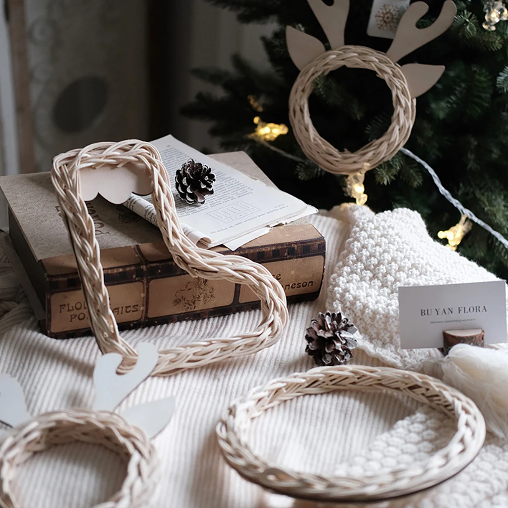 Chzimade hristmas Tree Rattan Woven Wooden Circular Wreath Pendant Jewelry New Year 2024 Home Party Decoration Gift