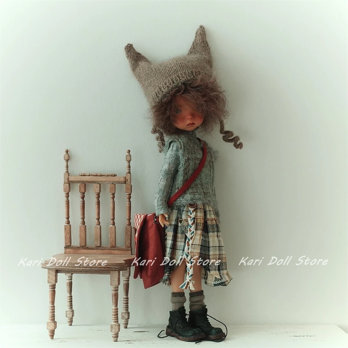 Conjunto de roupas e saias de boneca Kari, chapéu de lã e saia xadrez para boneca Landazz Landoudou