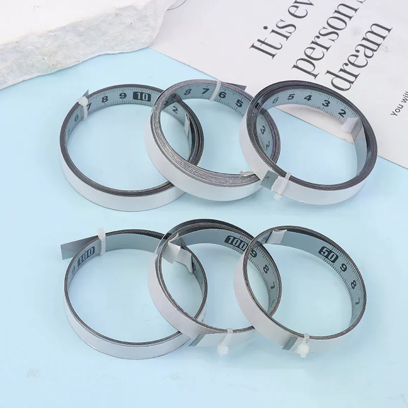 Samoprzylepna taśma miernicza stalowa - linijka metryczna (1M/2M) do prowadnic T-track, stołu frezarskiego, piły - narzędzie pomiarowe do domu i warsztatu