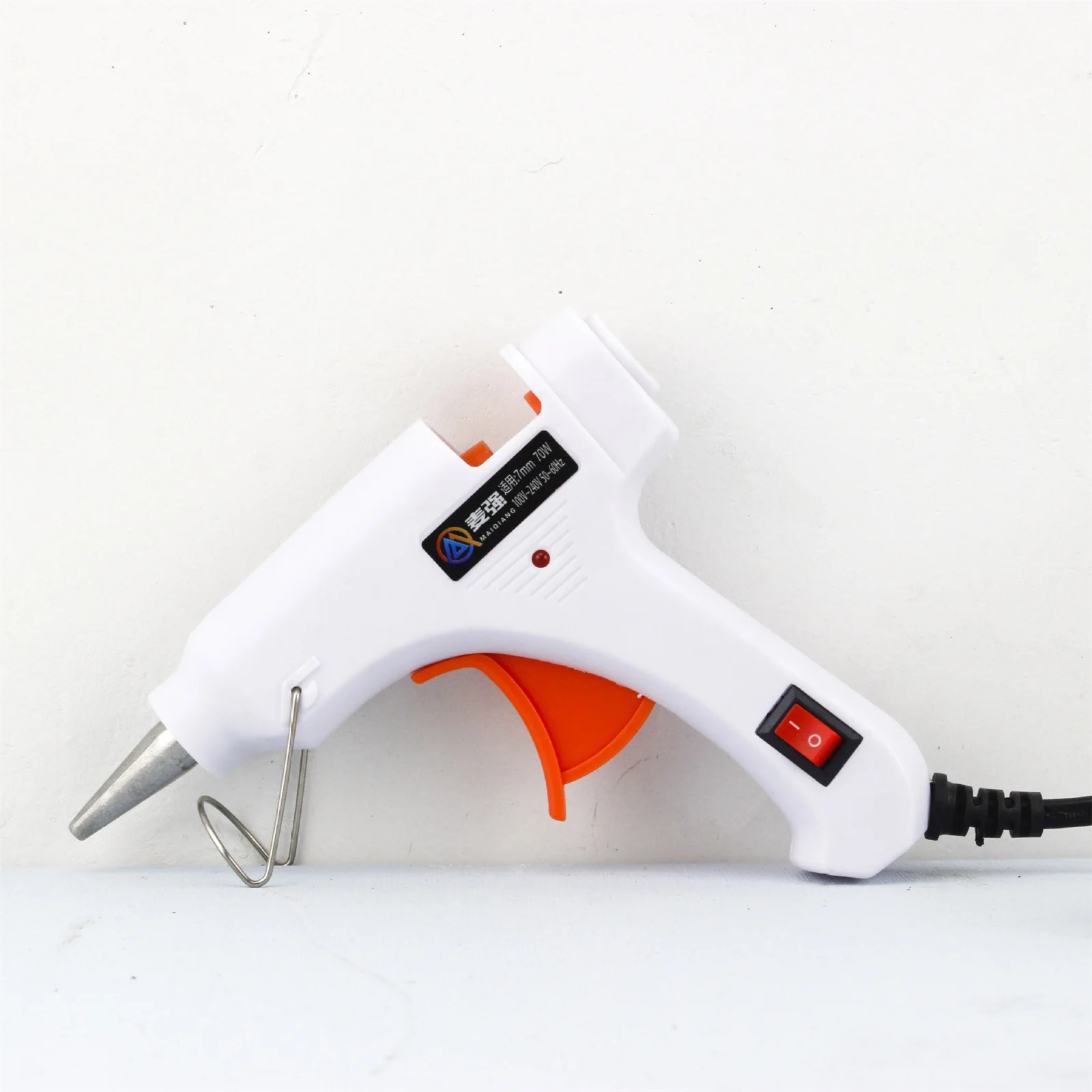 70W 220V hot Melt Glue Gun With 7MM*100MM Glue Sticks DIY Mini Adhesive Glue gun Repair Heat Tools