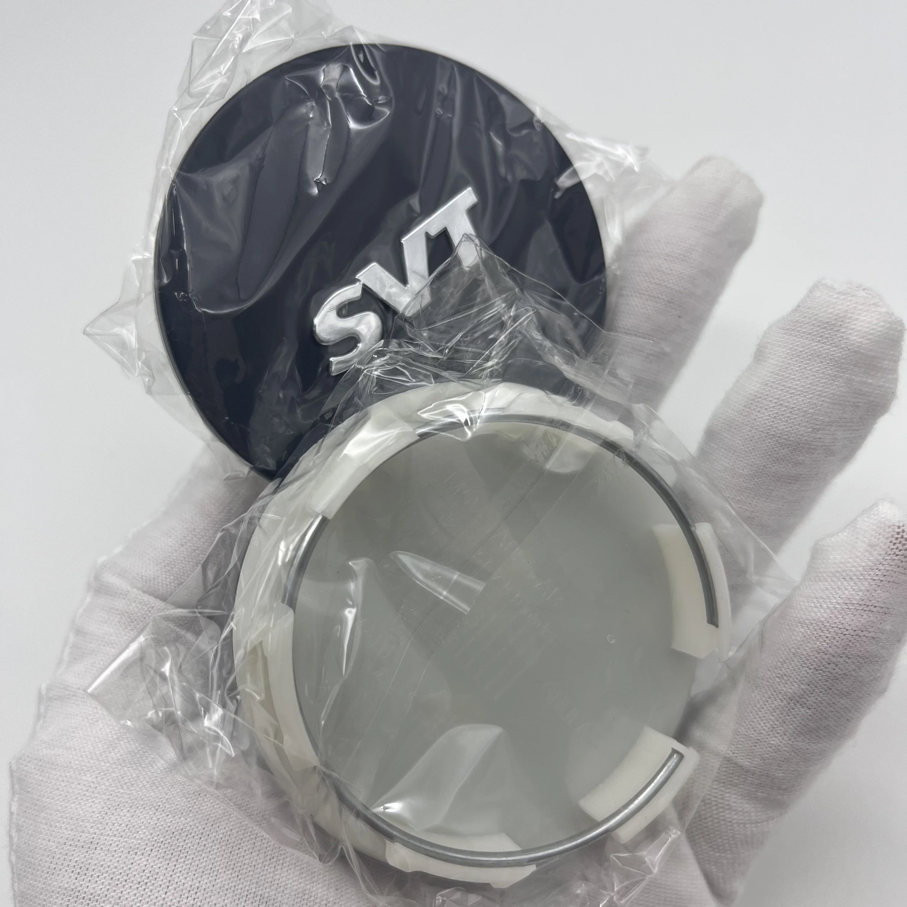 

4pcs/set 3D ABS&Metal 65mm forRaptor F150 SVT Badge Car Wheel Center Hub Caps With SVT Emblem Logo Caps Car Styling Accessories