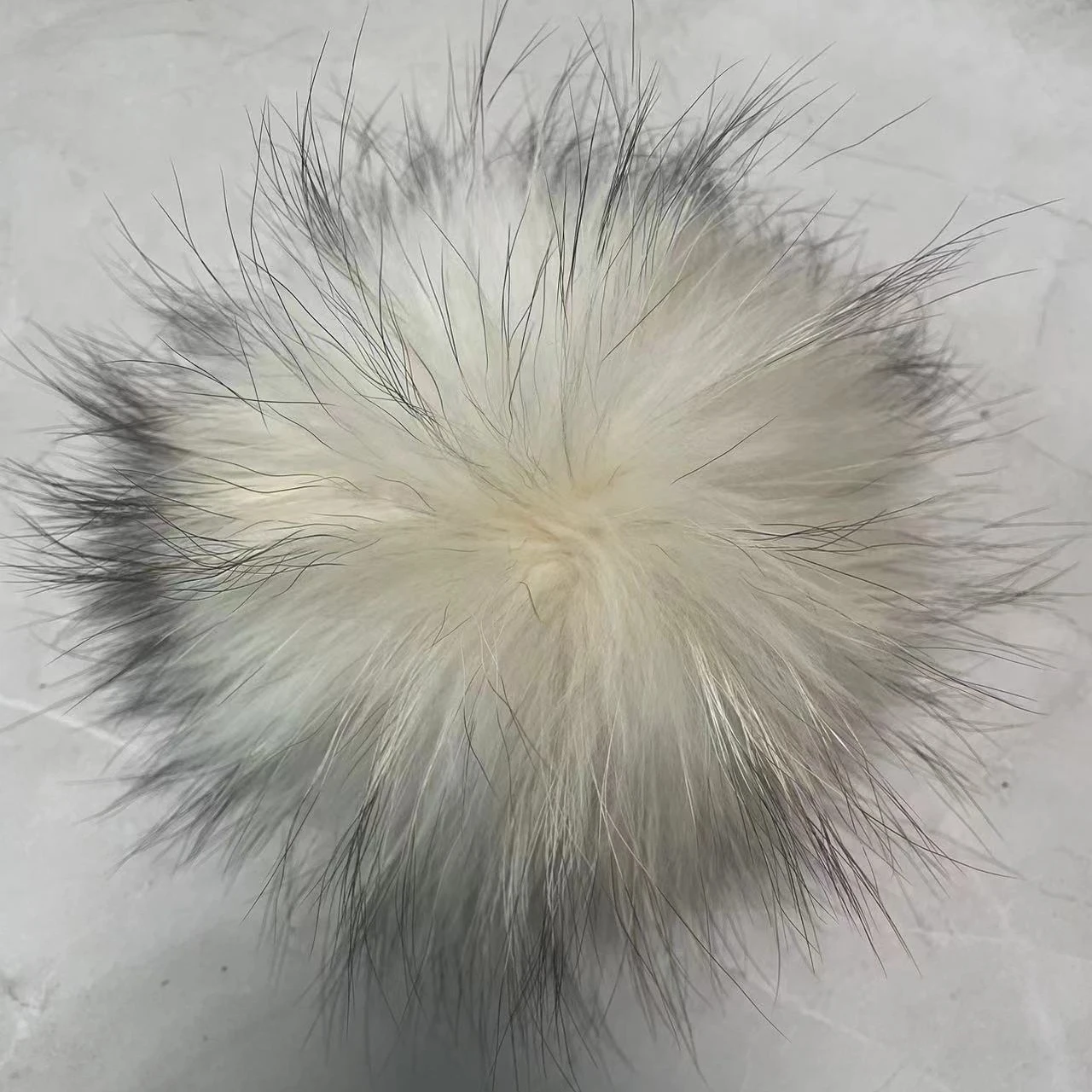 Real Fur Pom Hairball Raccoon Fur Pompom Raccoon Fur Pom Pom for Hat Beanies DIY Fur Pompon For Caps Bags Scarf Accessories