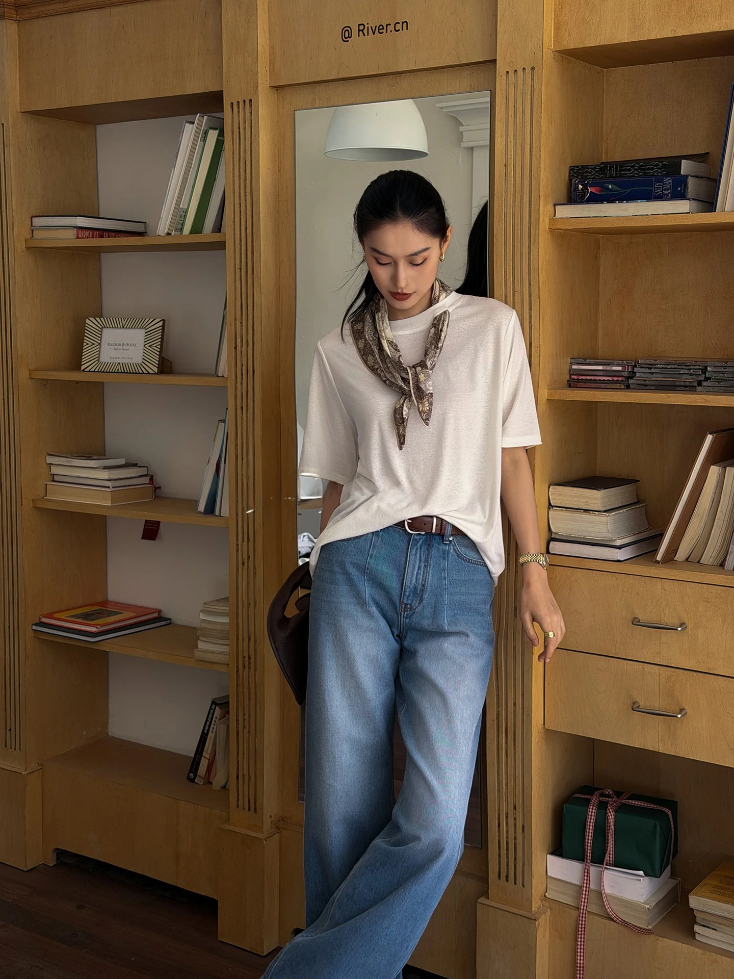 

Льняная футболка Jieji Zhang для женщин: весна-лето, повседневная, свободного кроя, с шарфом, короткий рукав, круглый вырез, однотонная, дышащая