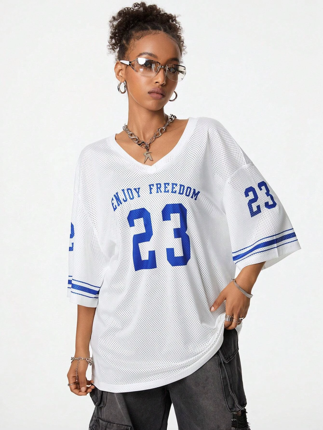Summer New Black Enjoy Freedom 23 Print T-Shirt For Women V-Neck