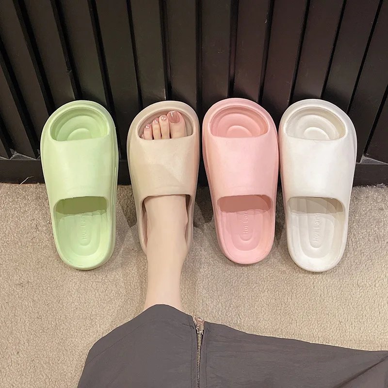 

Summer Solid Color, Simple, Super Soft, Anti-slip and Non-smelly Women's Bath Slippers for Home Use, New Style for Women 2025