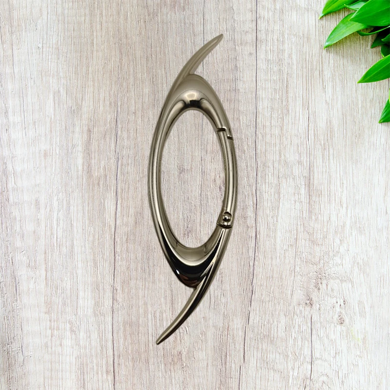 Metalen essentiële riem pictogram karabijnhaak sleutelhanger hanger unisex hoge kwaliteit multifunctionele rugzak taille hangende decor geschenken