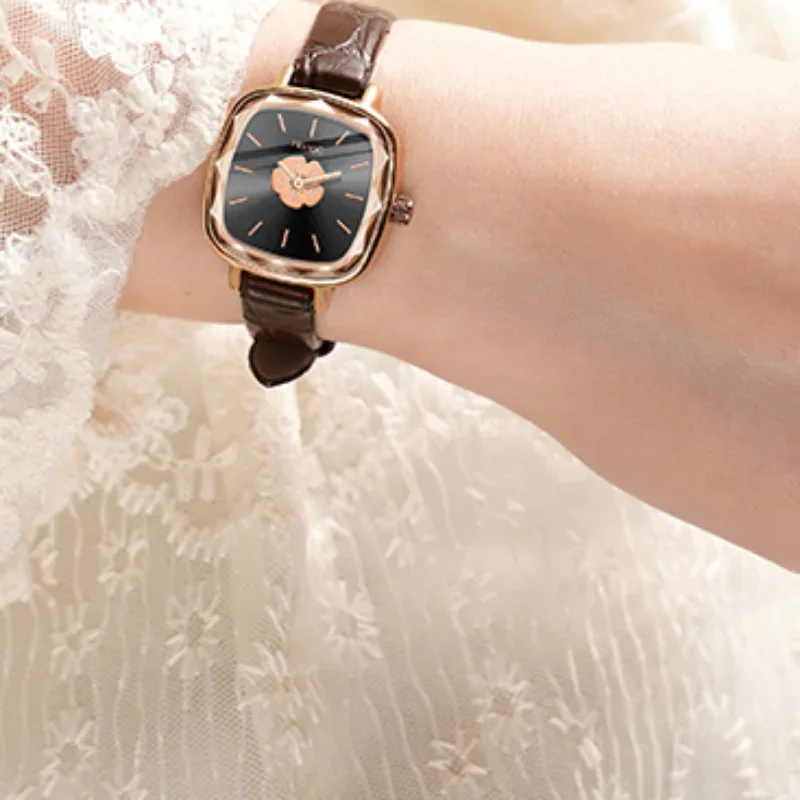 Square Dial Women Quartz Watch Black Leather Band Classic Elegant Ladies Dress Watch Polygonal Waterproof Watch Montre Femme