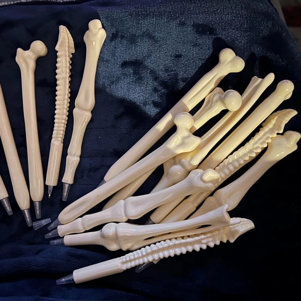 Bone Pens Skeleton Finger Ballpoint Pen Novelty Blue Ink Pens for Doctor Nurses Kid Present Party Favor Halloween Office Party