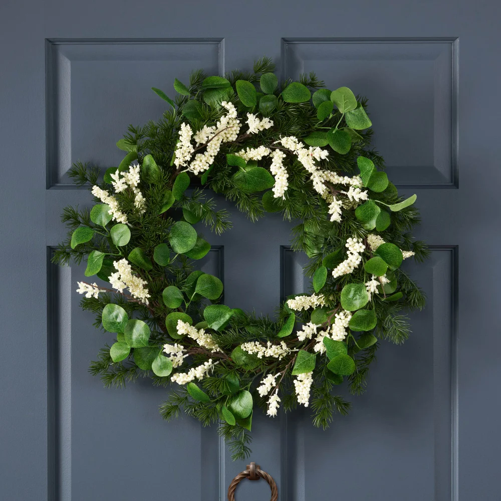 

25.5" LEAVES/BERRY WREATH, Charming Handcrafted Floral Crowns: Elegant & Natural Beauty Accessories Featuring Vibrant