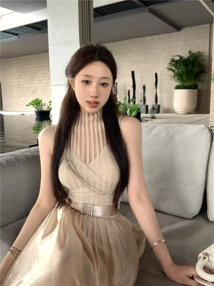 Set Dua Potong Rok Wanita Pakaian Musim Panas Kasual Hitam Chic dan Elegan Promosi 2025 Pakaian Wanita Jalanan Y2k Tanpa Lengan