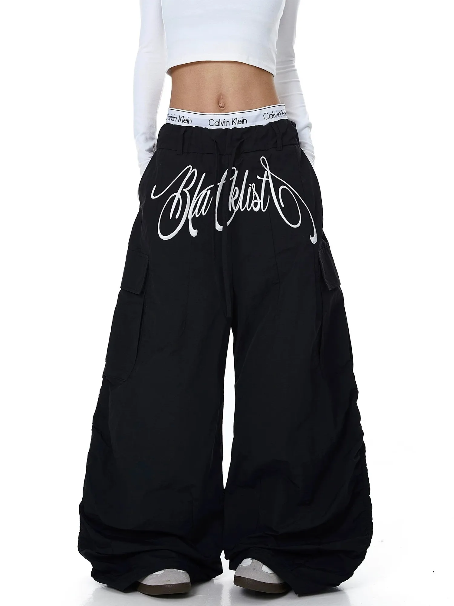 American Style Letter Embroidery Multi-Pocket Paratrooper Work Pants Loose Wide Leg Street Dance Summer New Arrival for Men A...
