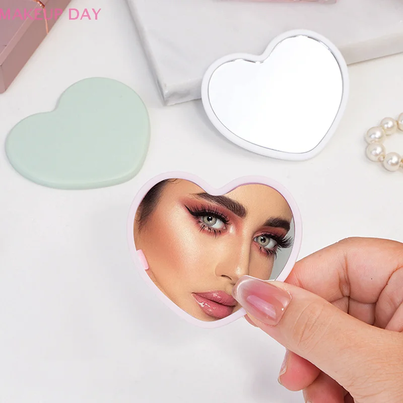 Love Shaped Handheld Mirror Practical PVC High Definition Cute Mirrors Makeup Mirror Gift Carry Traveling