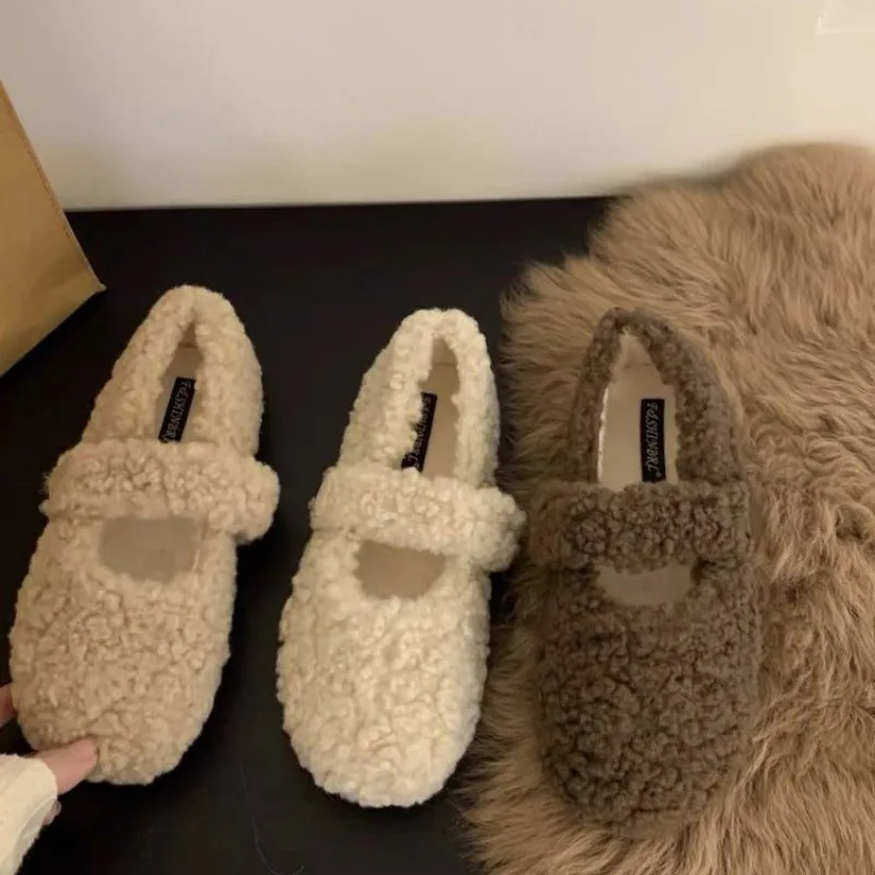 

White French Mary Jane Flat-bottomed Fluffy Shoes for Women's 2025 New Autumn and Winter Warm-soled Beanie Cotton Shoes