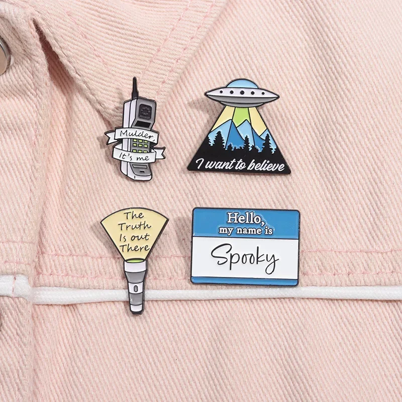 Alien UFO Travel Enamel Pins Custom Flashlight The Truth Is out There Brooches Lapel Badges Jewelry Gift for Friends