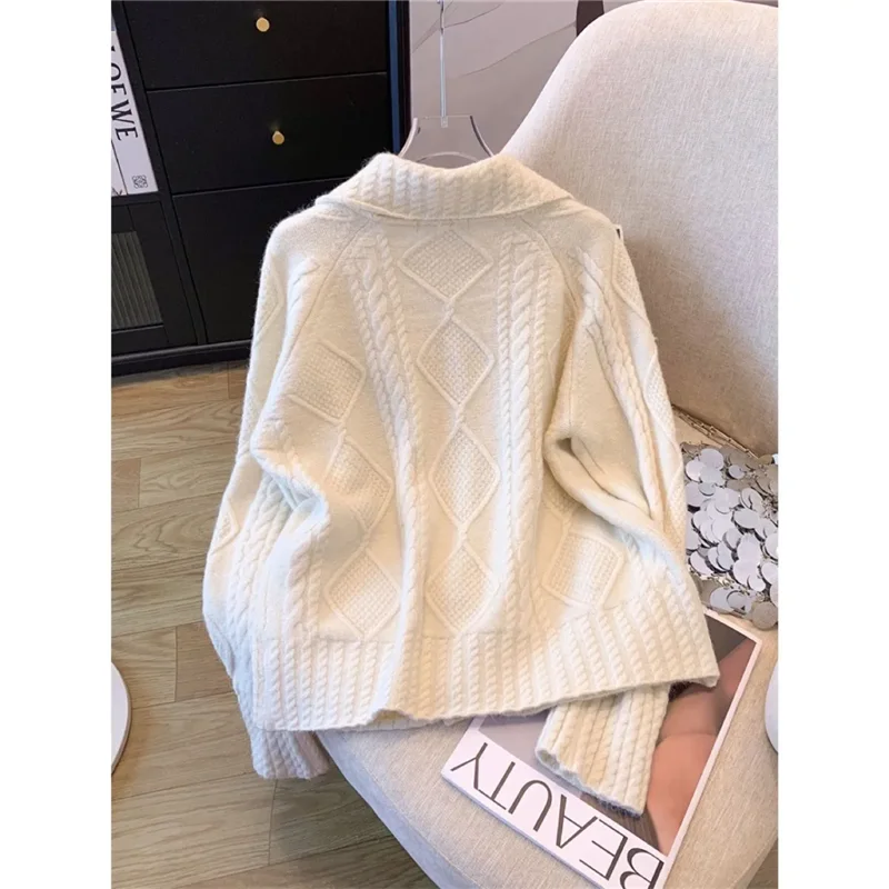 Automne hiver pull Cardigan femmes 2025 nouvelle mode ample décontracté haut en tricot corne bouton couleur Pure rouge pull femme