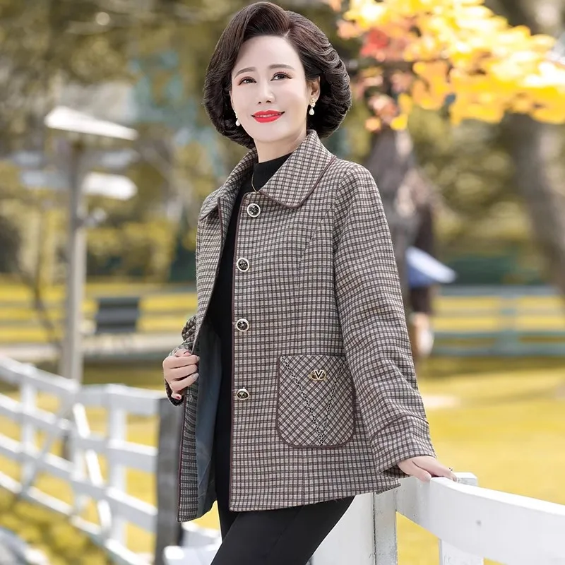 

Fashion Mother Blazer Coat New Spring Autumn Middle Aged Elderly Women Casual Plaid Suit Jacket Elegant Short Windbreaker Coats