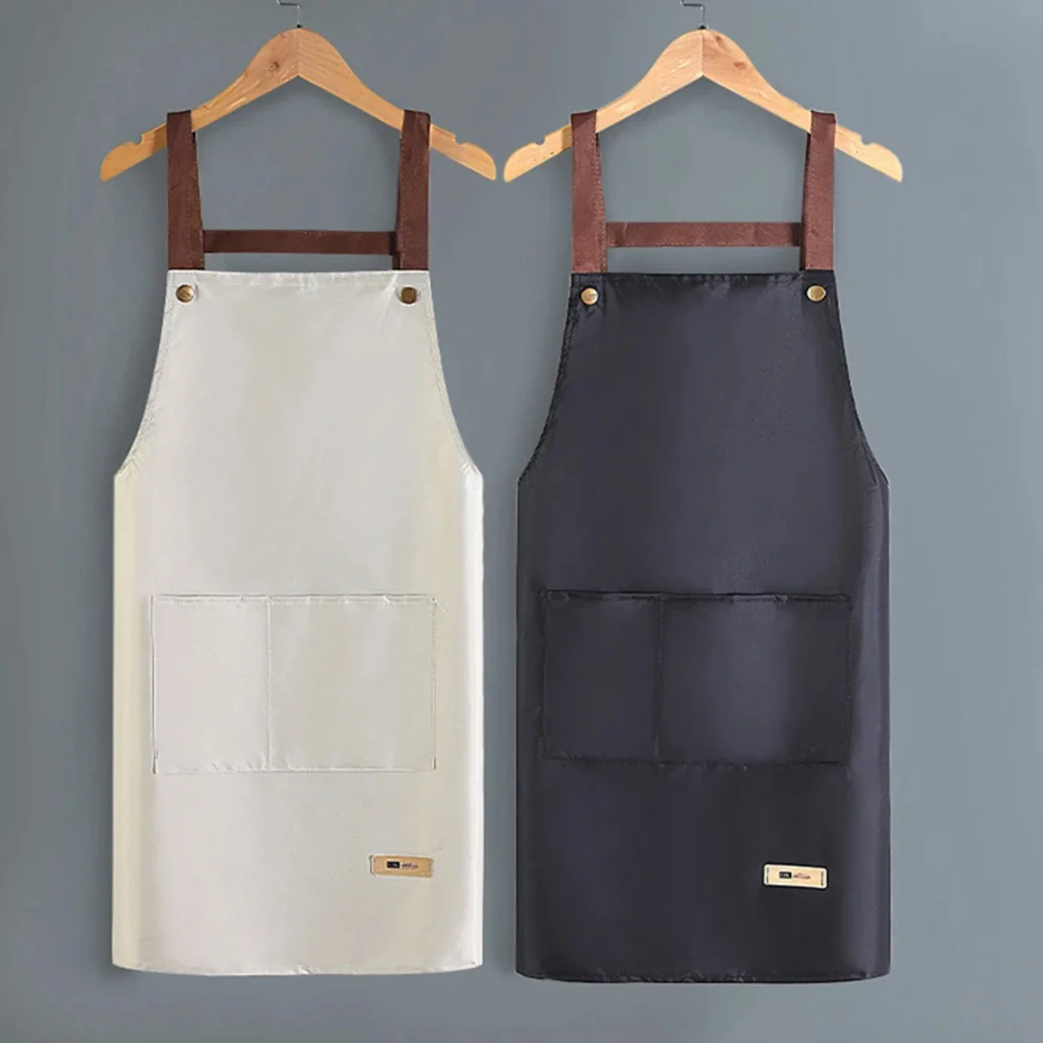 High-quality, fashionable, and waterproof tall female chef apron with practical pockets - reliable workwear for the kitchen. Com