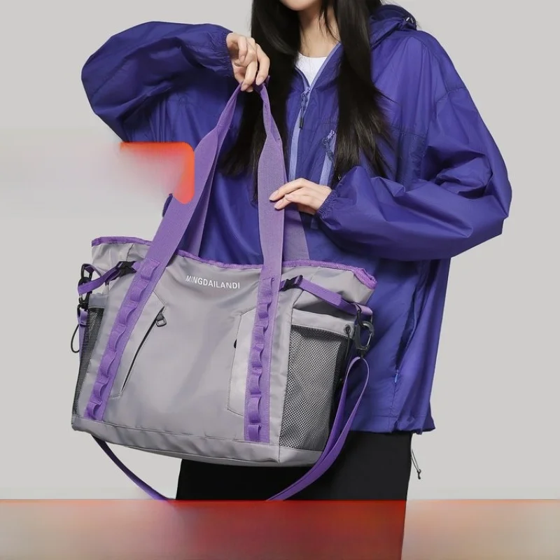 Korean Style Large Capacity Nylon Travel Bag Tote Bag Handheld Sports Unisex Shoulder Crossbody Bag for Commuting And Travel