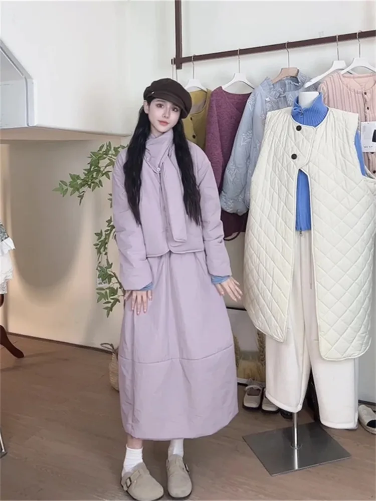 

Новый зимний хлопковый комплект верхней одежды для девочек: фиолетовая куртка и длинные брюки, повседневный модный ансамбль для возраста от 18 до 25 лет