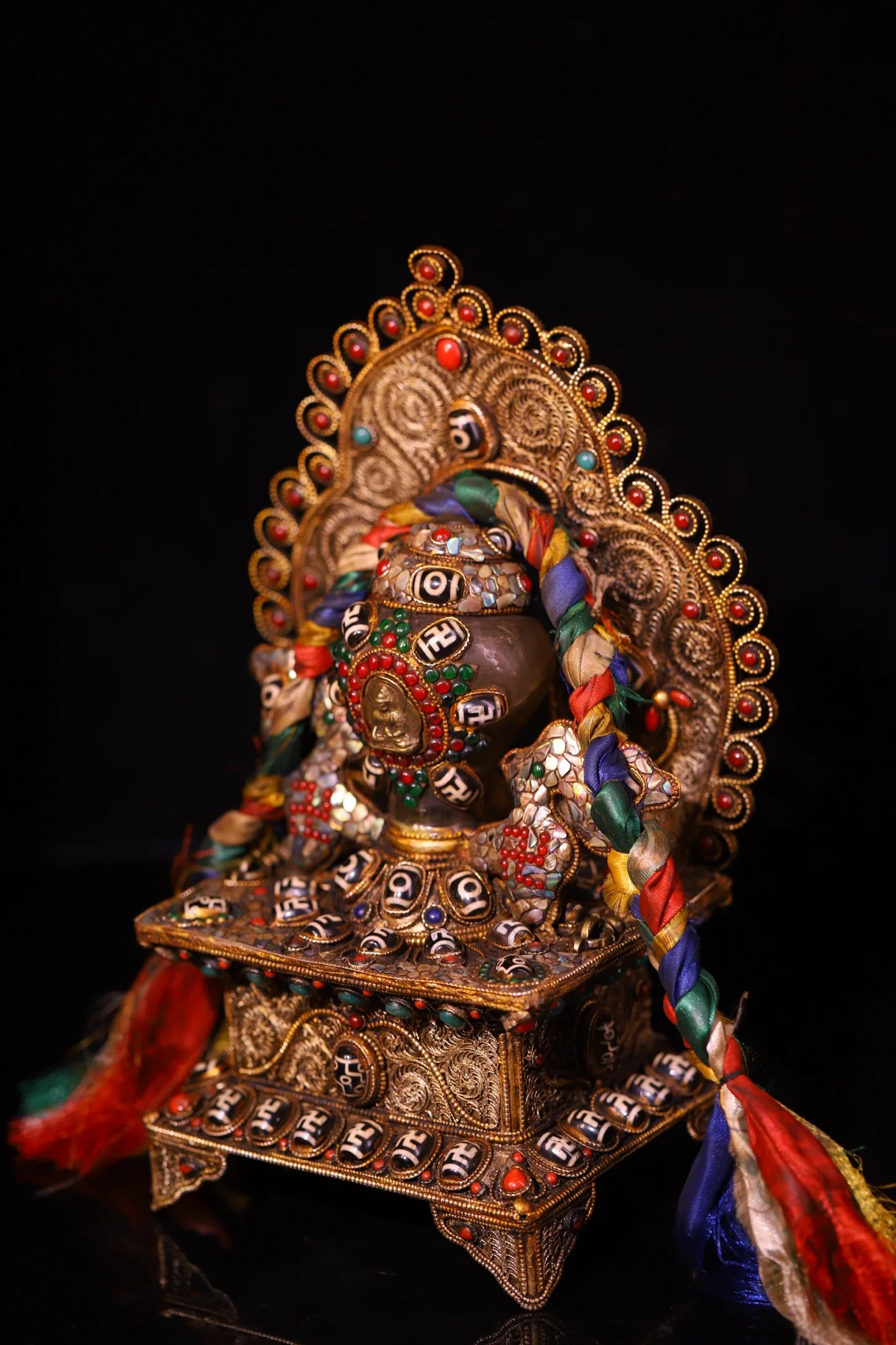 11"Old Tibetan Silver Filigree Mosaic Gem gZi Beads Shell Crystal Conch Kirin Statue Buddha Terrace Backlight Worship Hall view 5