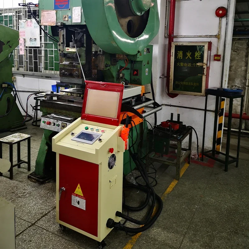 Manufacturer Price NC Feeder Sheet Metal Coil Servo Roller Feeder for Stamping Production Line Feeding System