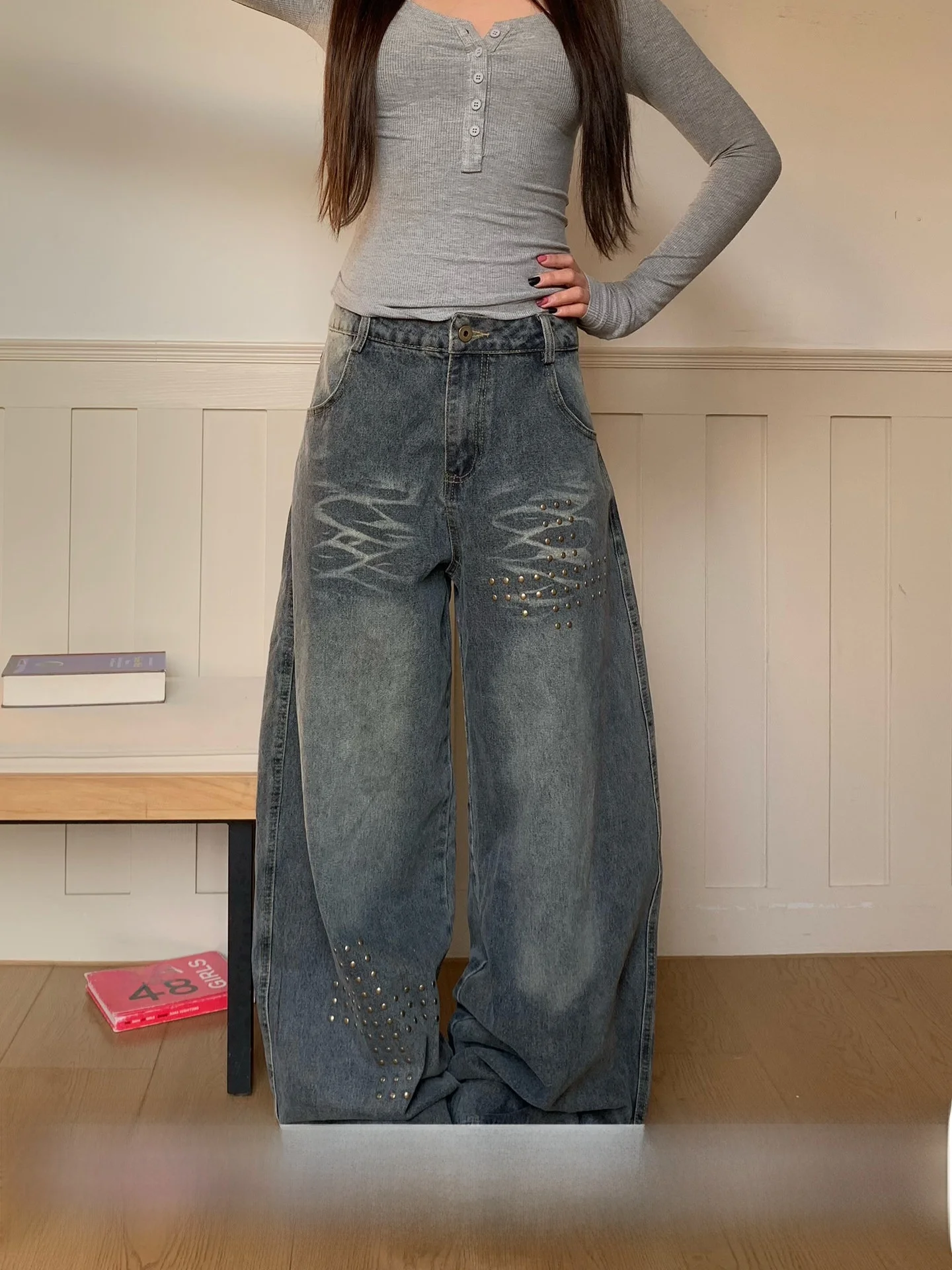 

Retro Washed Denim Jeans Women's Spring Loose Casual Slim Wide Leg Pants Vintage Style Natural Waist Button Closure Standard Fit